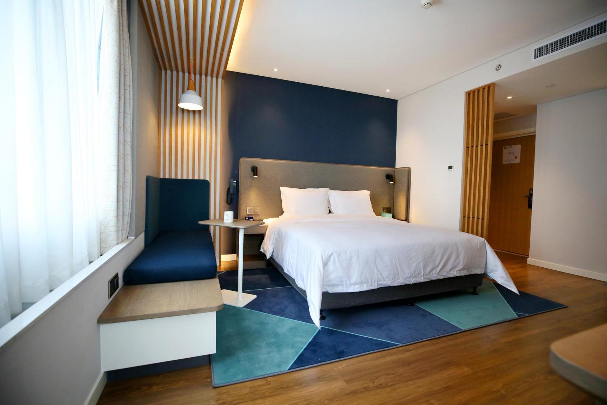 Holiday Inn Express Chengdu North Railway Station By Ihg - Near Panda Base, Near Chunxi Road المظهر الخارجي الصورة