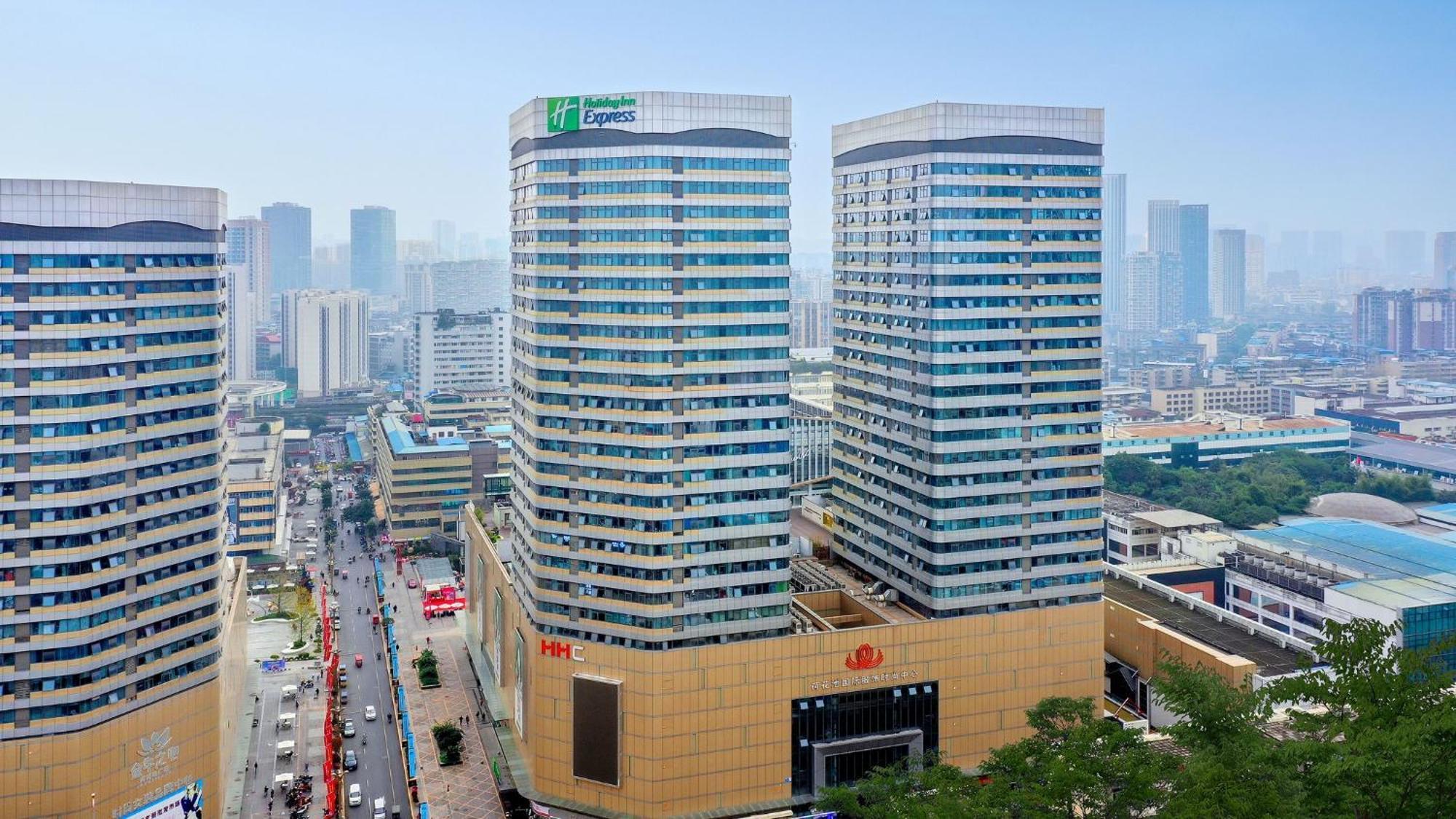 Holiday Inn Express Chengdu North Railway Station By Ihg - Near Panda Base, Near Chunxi Road المظهر الخارجي الصورة